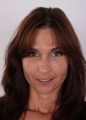 Зрелая жена пришла на легкий кастинг