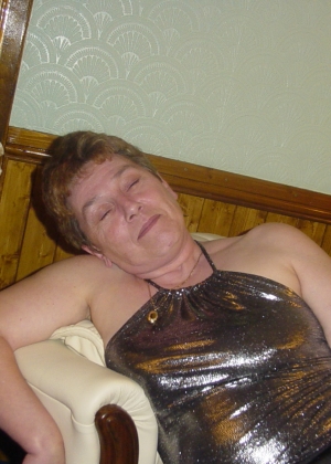 Пожилая Жанетта